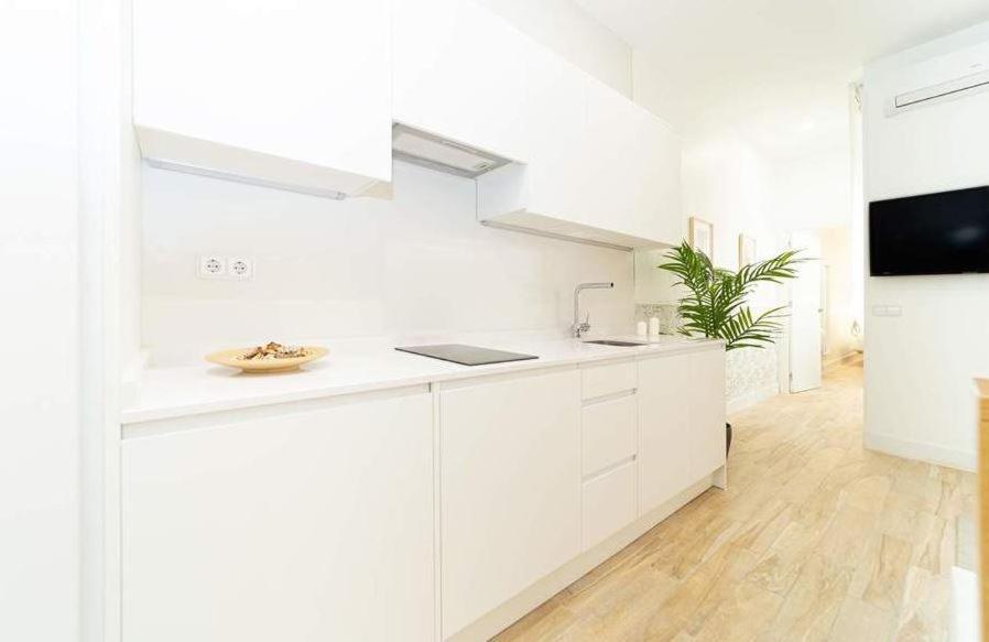 Appartement Fuencarral à Madrid Extérieur photo
