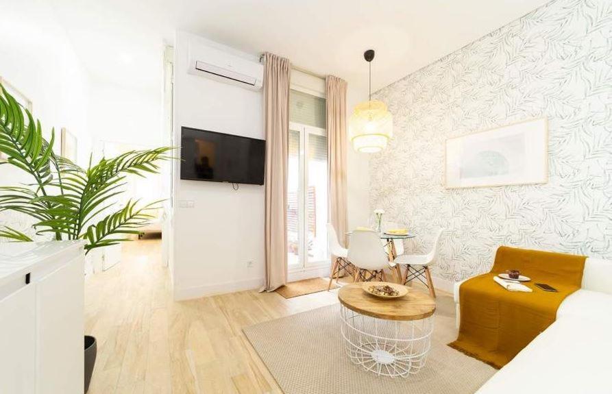 Appartement Fuencarral à Madrid Extérieur photo